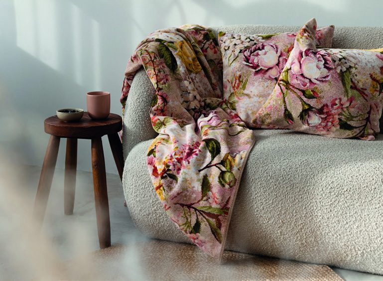 Рисунок Feiler SECRET GARDEN: розовые пионы и зелень