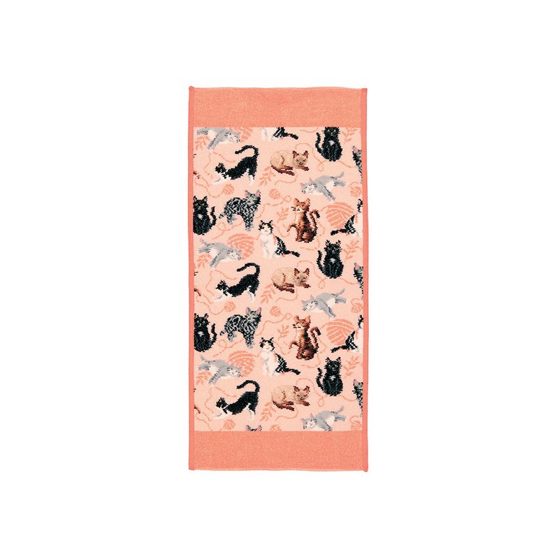 Гостевое полотенце Feiler FLUFFY FRIENDS 37x80 на белом фоне: кошки разных окрасов и клубки пряжи на абрикосовом шенилловом поле, абрикосовая петельчатая кайма сверху и снизу