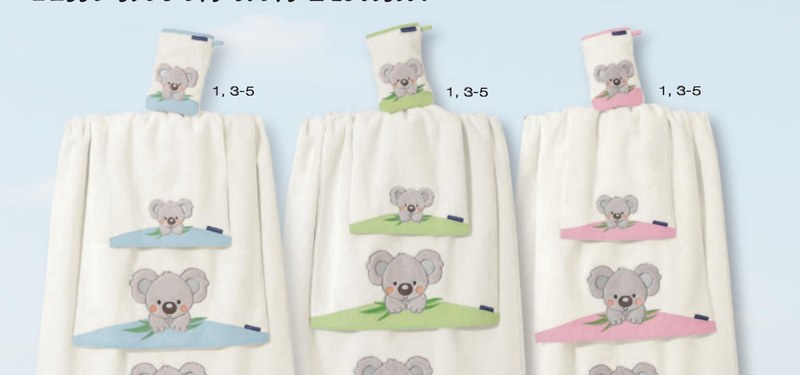 Детское полотенце с капюшоном Morgenstern Mini KOALA, три расцветки на одном кадре — голубая, зелёная, розовая, три размера каждой развешаны каскадом